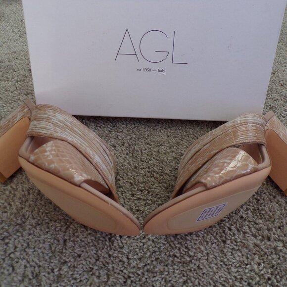 NIB AGL ITALIAN pink and white sandals 39 - Picture 2 of 11
